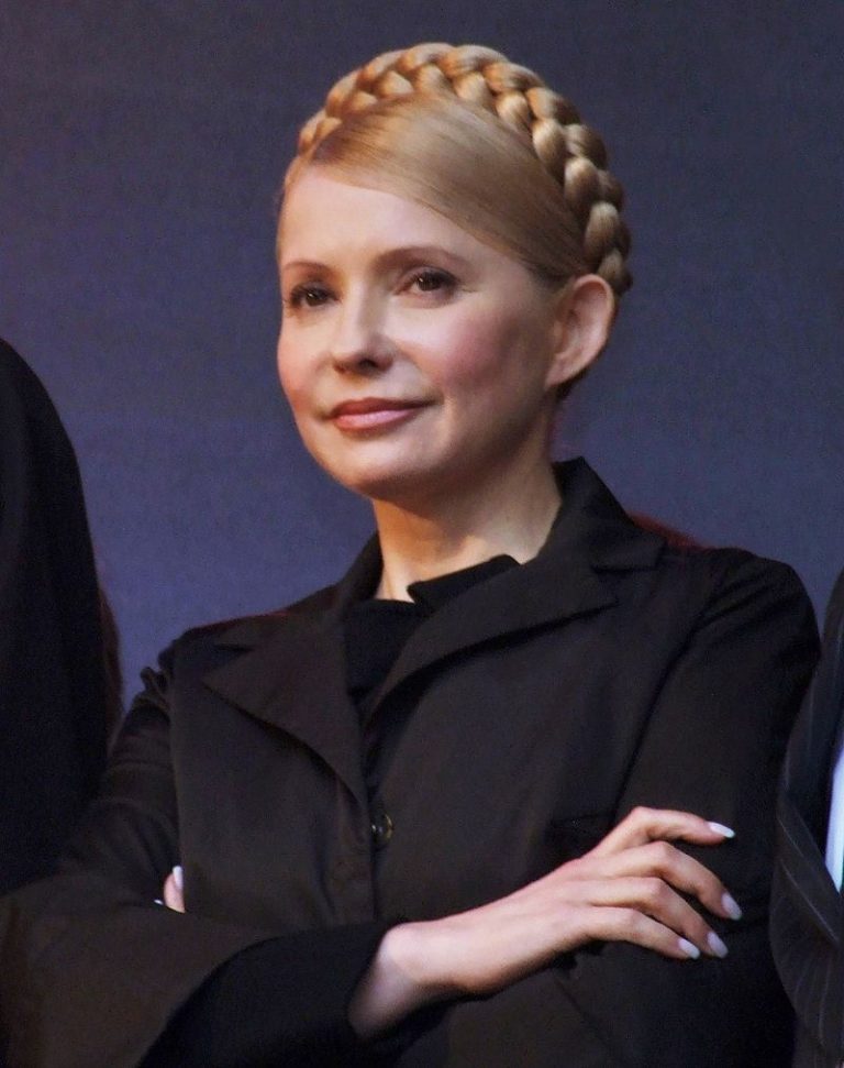 Tymoshenko Pulls Ahead Of Poroshenko In Ukrainian Presidential Election Polls