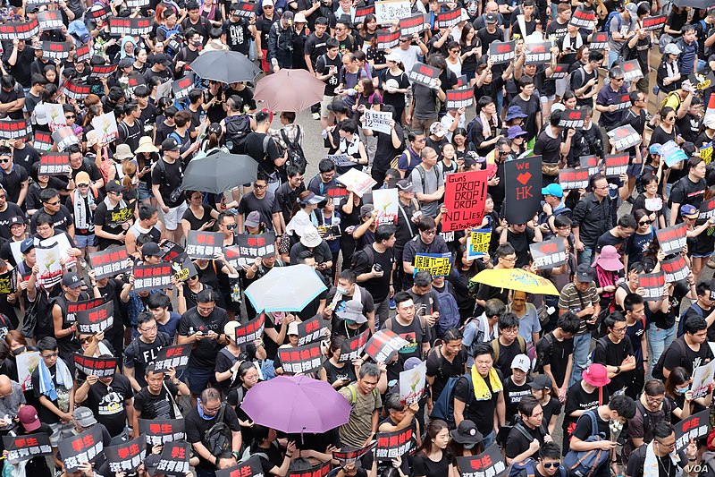 Hong Kong Burns During Another Weekend Of Violence With Live Shots Fired, Bonfires Ablaze On The Streets and MTR Network Crippled