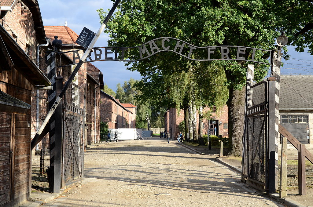 The Hi-Tech Traditionalist: This Week We Commemorate The 75th Anniversary Of The Liberation Of Auschwitz. As The Nightmare Of Fascism Ended, The Nightmare Of Globalism Began.