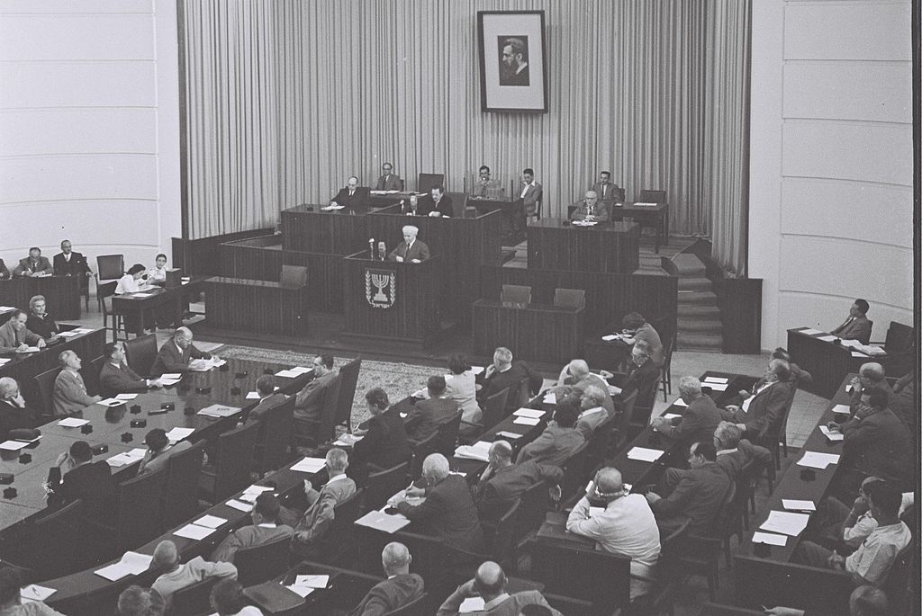 After 508-day crisis, Israel&rsquo;s New Government Finally Sworn In By Knesset