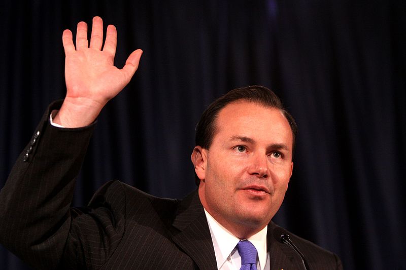 Mike Lee’s S386 Bill Creates ‘Green Card Lite’ For Waves Of New Migrants