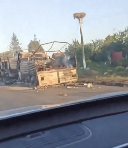 Russian Relief Convoy Hit By Ukraine Overnight In Kursk Region, Hundreds Likely Dead