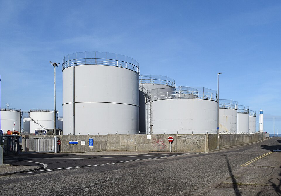 oil storage