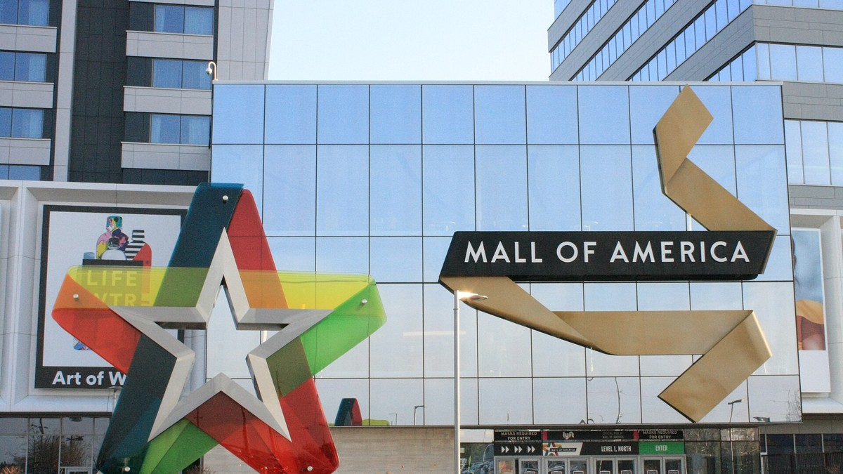 Front entrance of the Mall of America in Bloomington, Minnesota