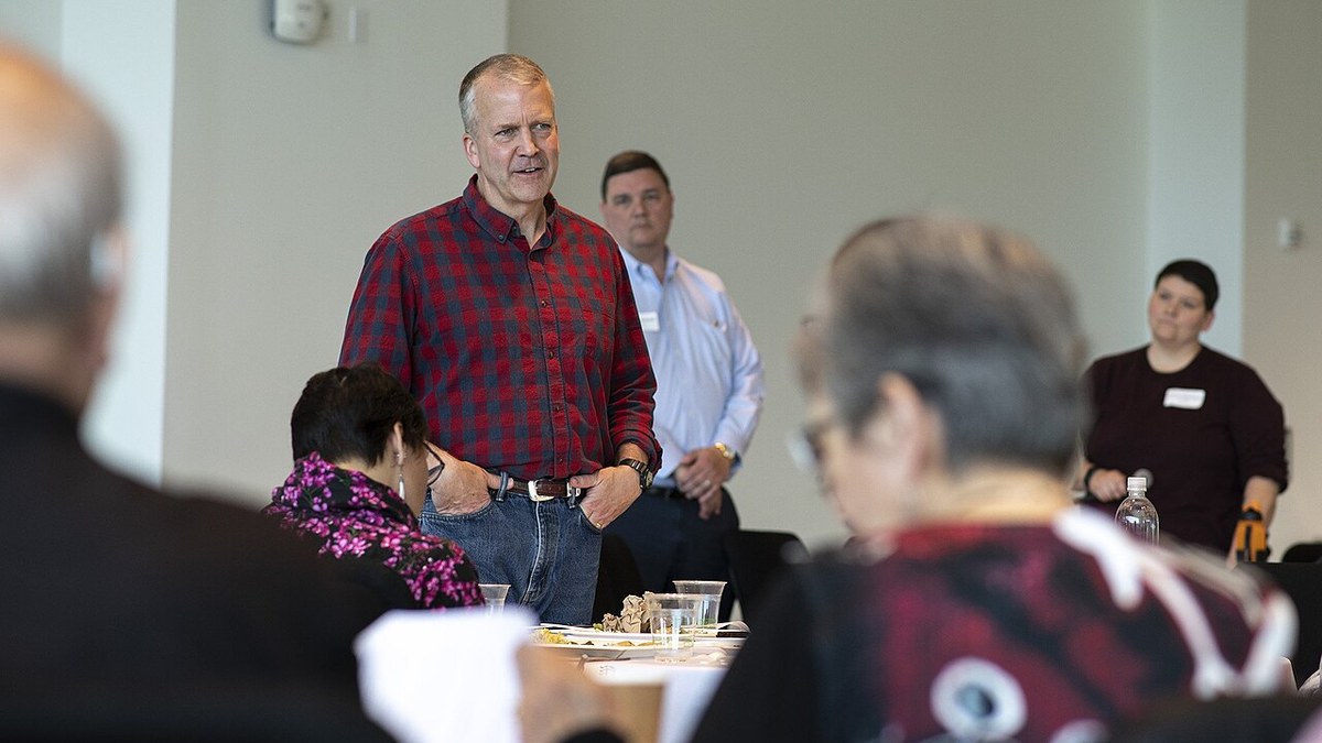 Sen. Dan Sullivan speaks to a gathering in Alaska (file photo)